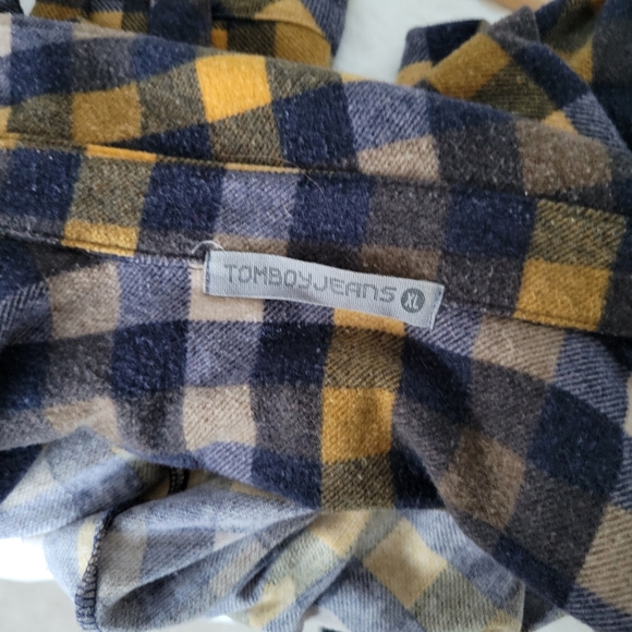 Tomboy jeans | Flannel Button Up Shirt XL - Picture 4 of 5